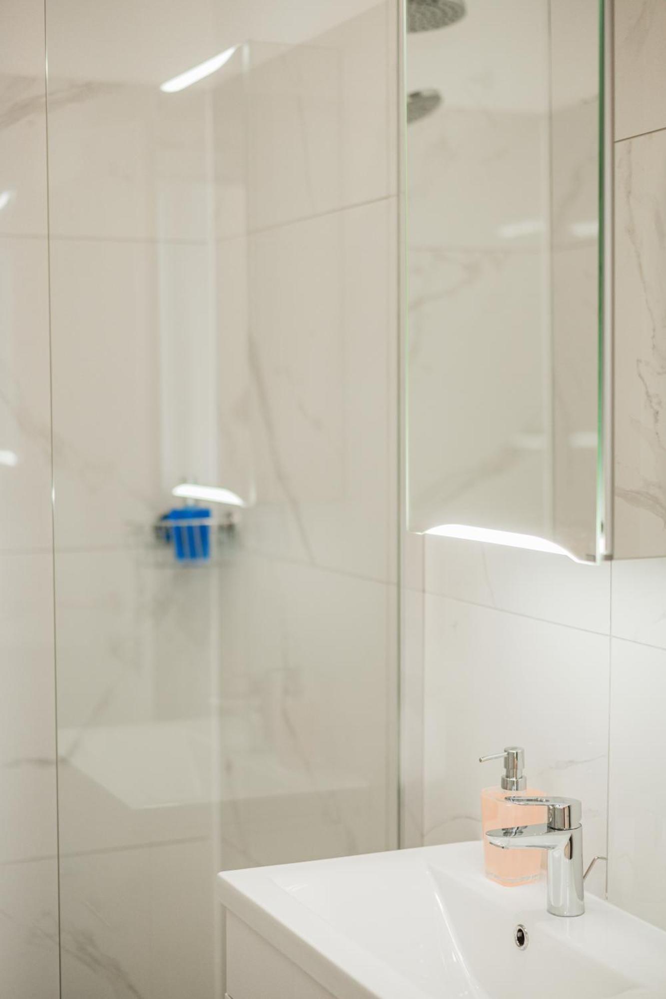 Chic Central City Rooms By Home2 Wien Exterior foto