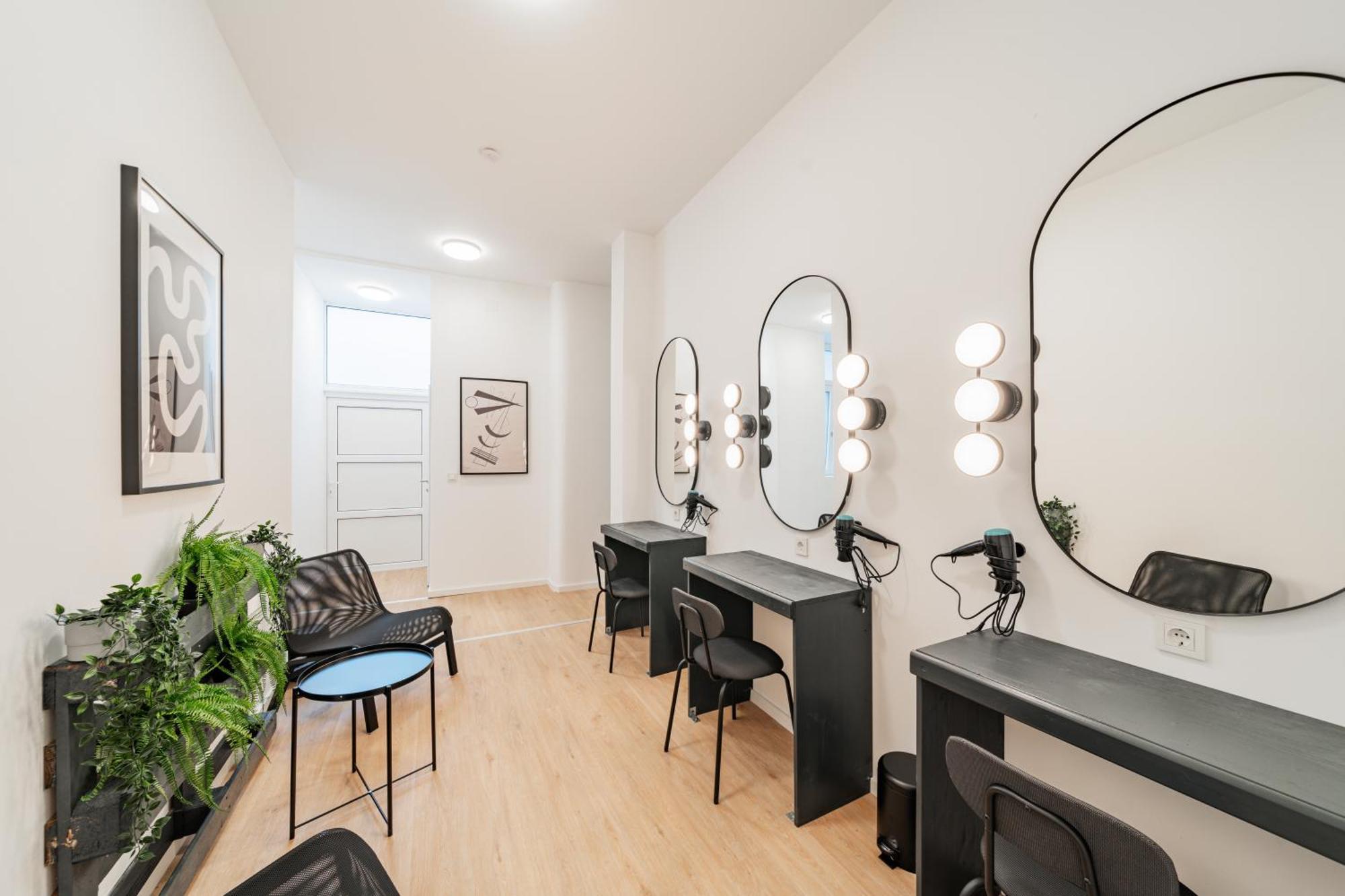 Chic Central City Rooms By Home2 Wien Exterior foto