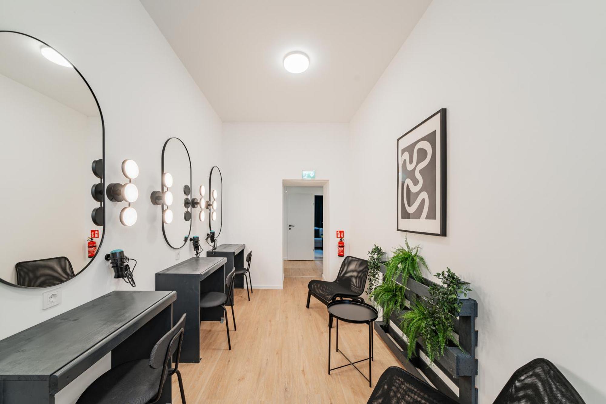 Chic Central City Rooms By Home2 Wien Exterior foto